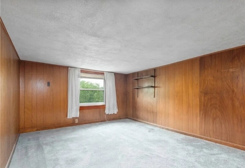 Building Photo - 2555 Cole Rd