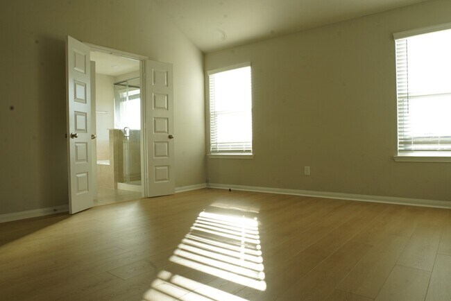 Building Photo - 11215 Pavonia Creek Ct