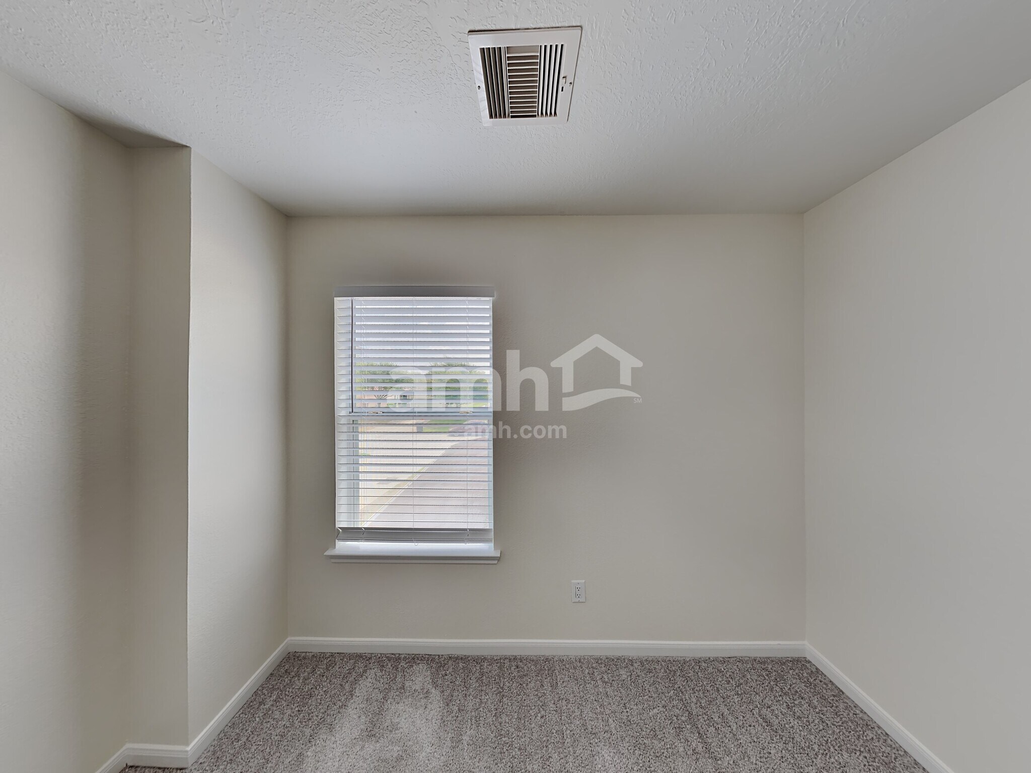 Building Photo - 18735 Westgate Park Dr