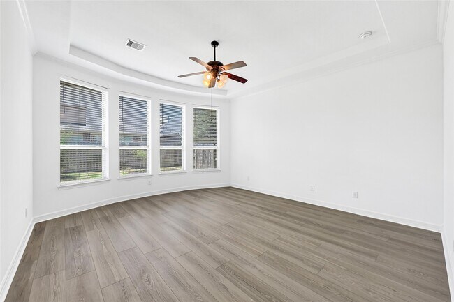 Building Photo - 27915 Genesis Manor Ln