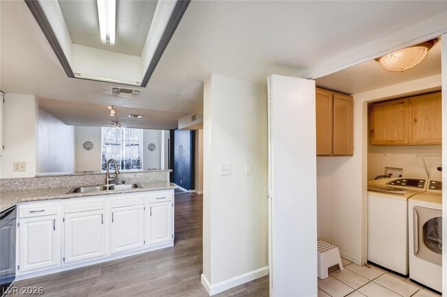 Building Photo - 6506 Ironbark Ln