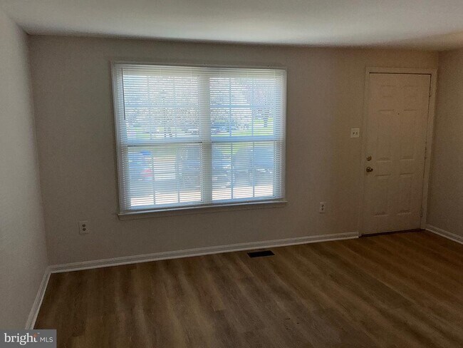 Building Photo - 10602 Chisholm Landing Terrace