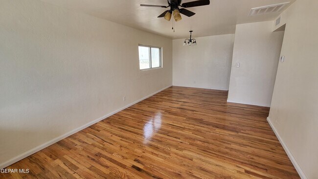 Building Photo - 3531 Harrison Ave