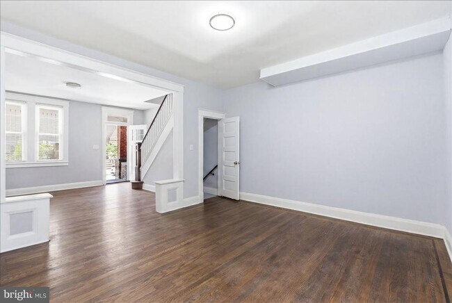 Building Photo - 1231 N Potomac St
