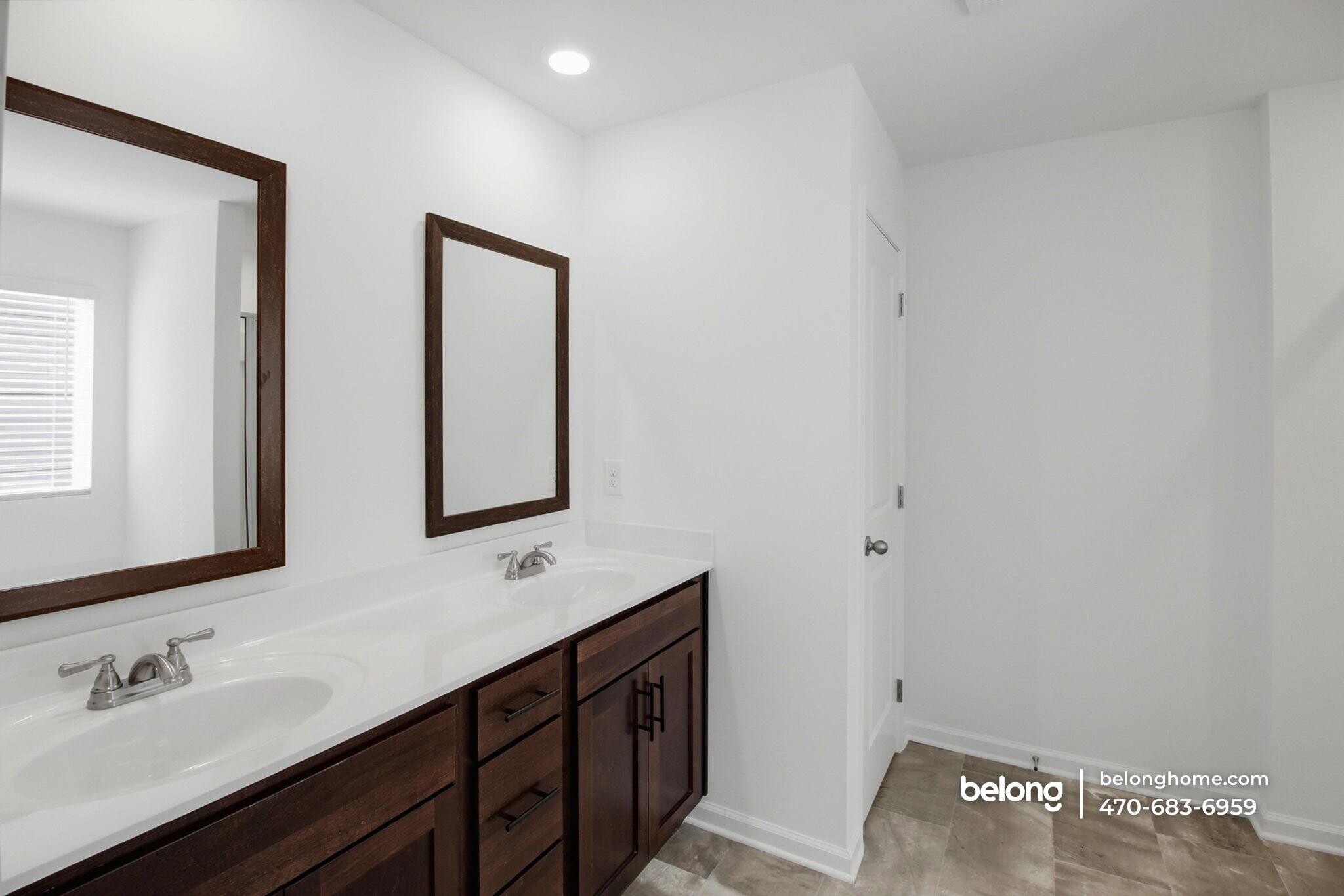 Building Photo - 101 Parkwood Dr