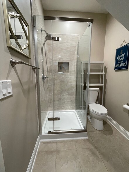 Building Photo - 7524 Fountain Ave