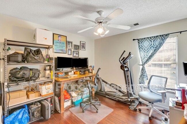 Building Photo - 1110 Oceanview Rd