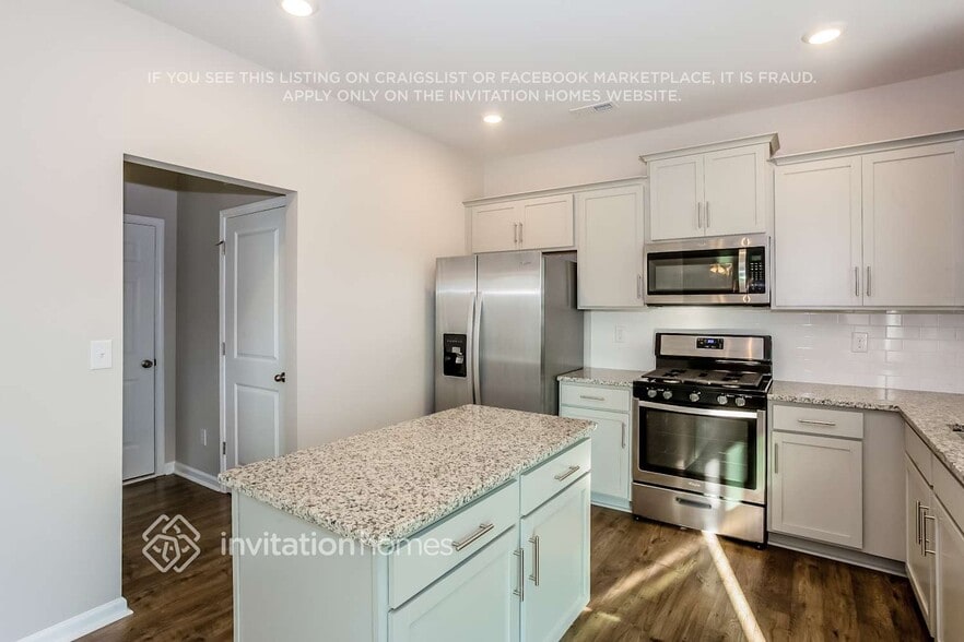 Building Photo - 171 Cherry Birch St