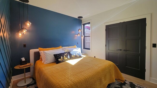 Building Photo - Station House Suite B is a stunning 2 bedr...