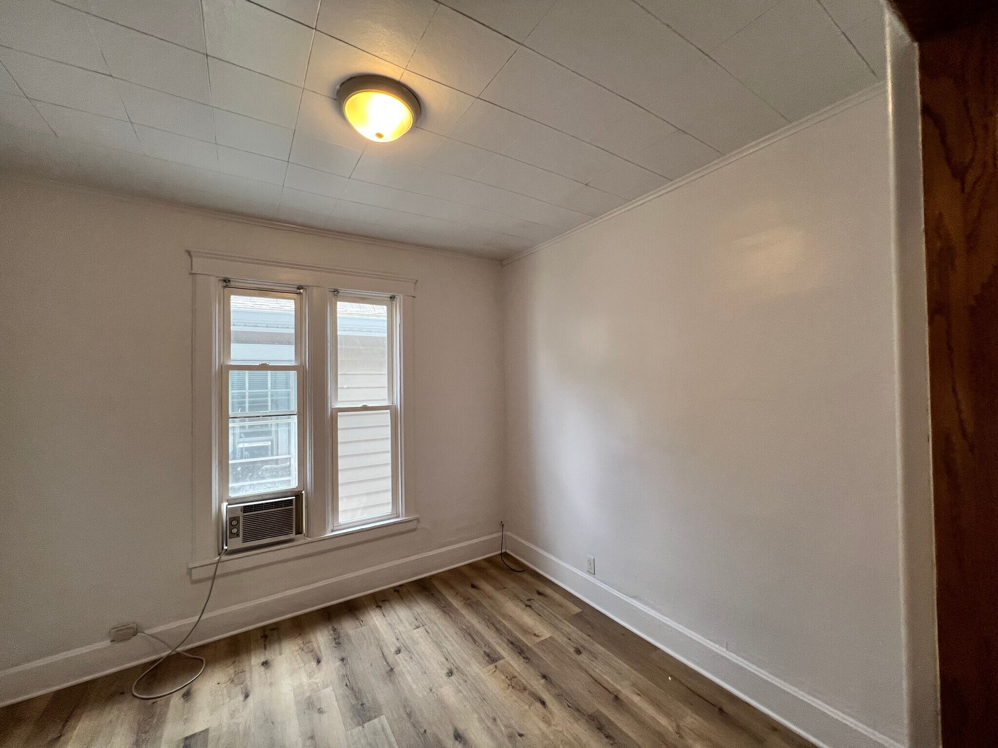 Building Photo - 406 N Glenwood Ave