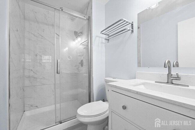 Building Photo - 19 Covington Ct