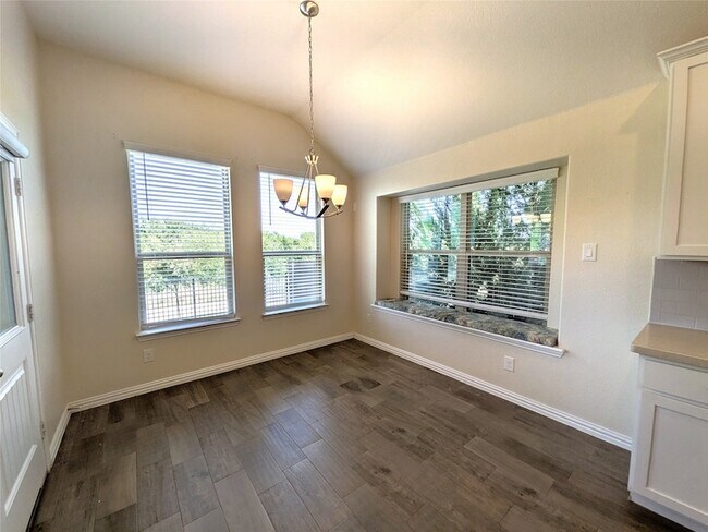 Building Photo - 9324 Bronze Meadow Dr