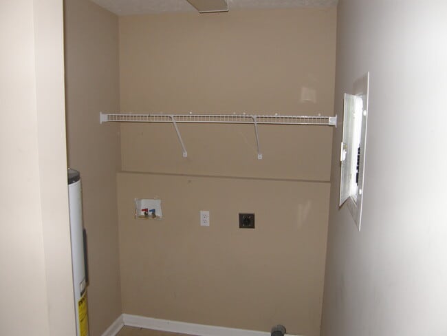 Building Photo - 168 Dunbar Ln