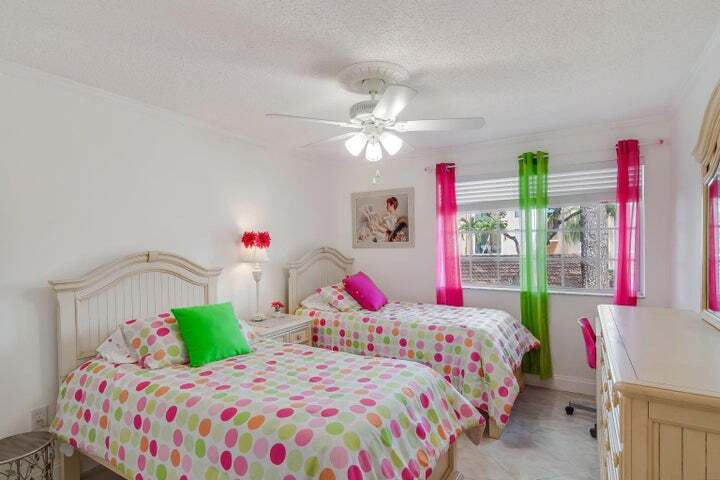 Building Photo - 1715 Village Blvd