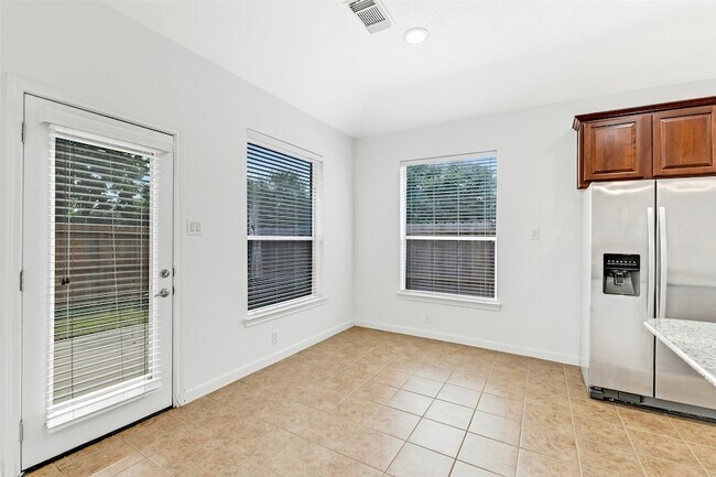 Building Photo - 19227 Countryhills Ct