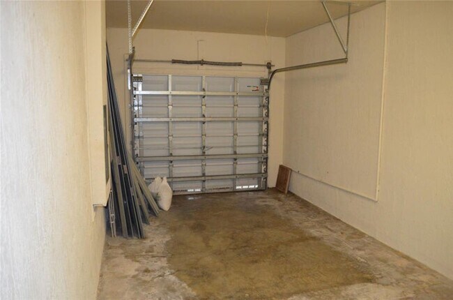 Building Photo - 17093 SW 93rd St