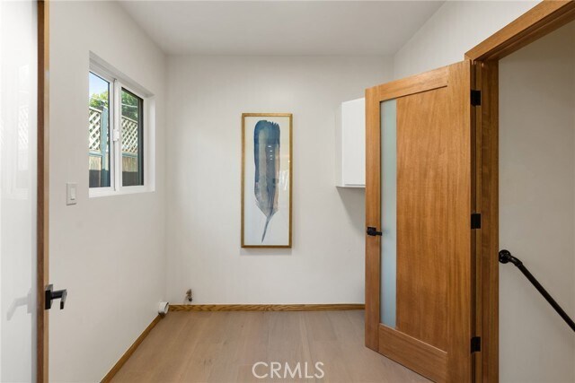 Building Photo - 348 S Orange Dr