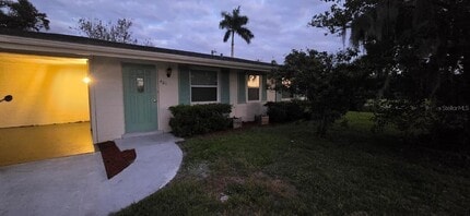 Building Photo - 401 Skylark Ln NW