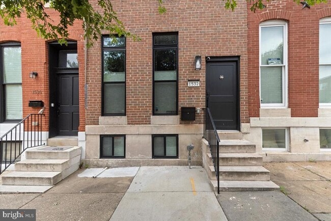 Primary Photo - 1532 N Broadway