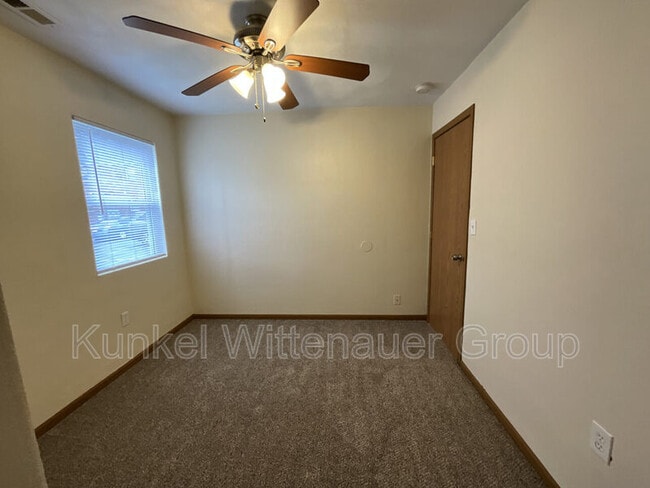 Building Photo - 1810-6 Jamestown Road