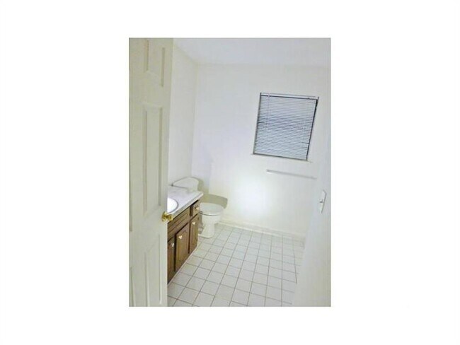 Building Photo - 181 Paper Mill Rd