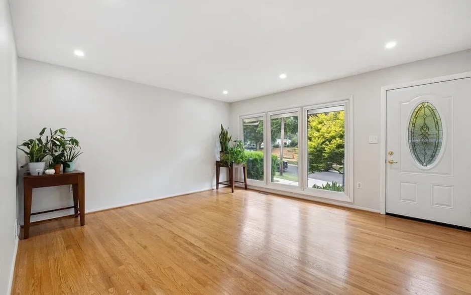 Building Photo - 4623 Wissahican Ave