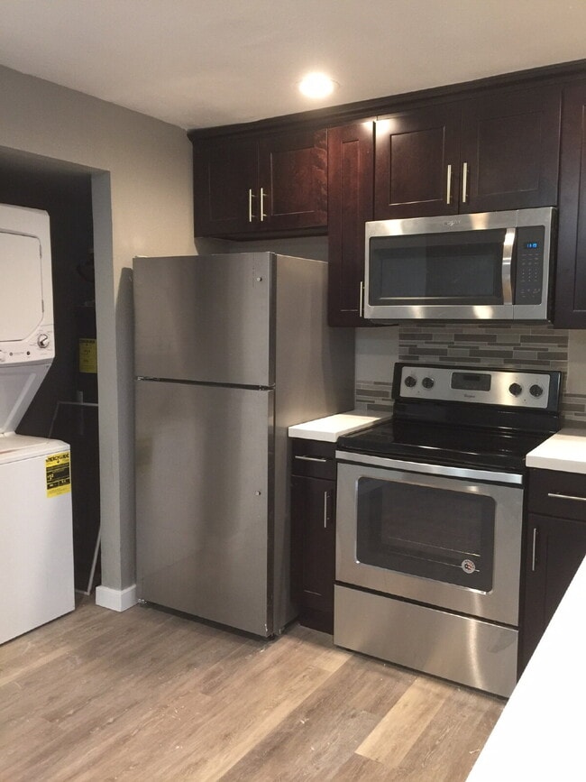 Building Photo - 3902 S Tyler St