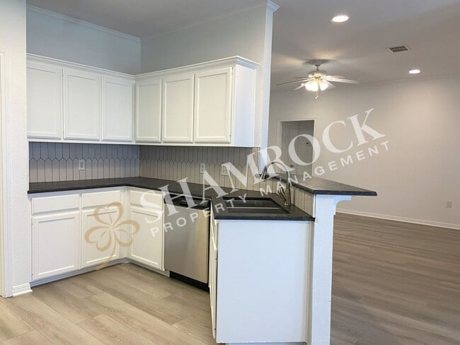 Building Photo - 3061 Clydesdale Way