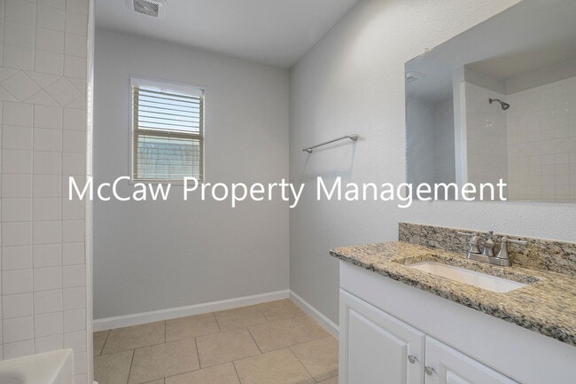 Building Photo - 1736 Brown Trail