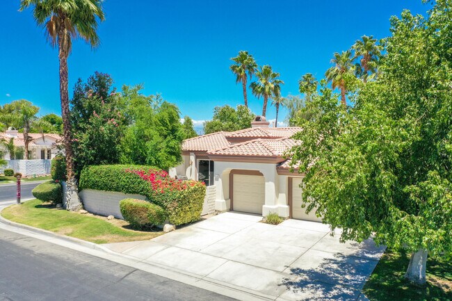 Primary Photo - 74912 Saguaro Ln