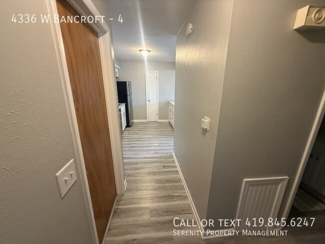 Building Photo - 4336 W Bancroft-4