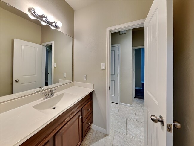 Building Photo - 7446 Durango Creek Dr