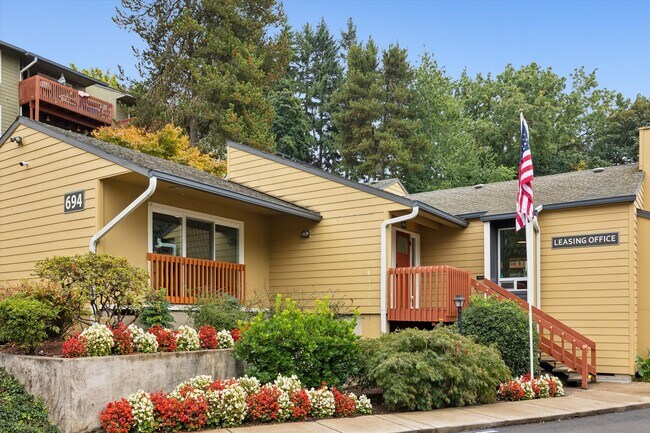 Building Photo - Fairmount Park Apartments