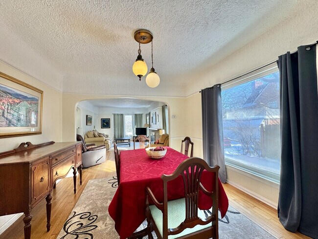 Building Photo - 3574 Lynnfield Rd