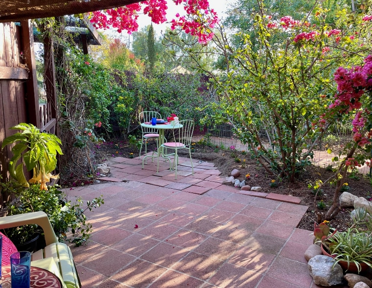 Building Photo - 1421 Riverview Dr