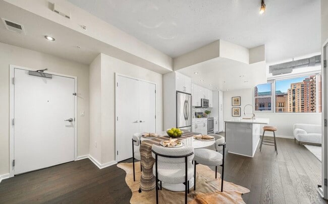 Building Photo - 3409 Wilson Blvd