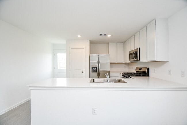 Building Photo - 6859 Lantana Leaf Ln