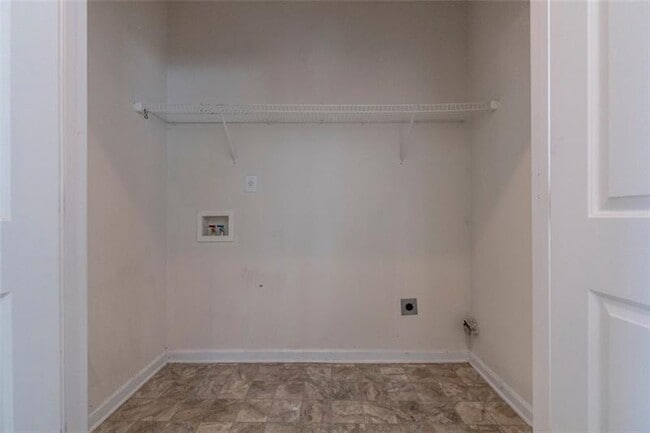 Building Photo - 6045 Capitol Knoll