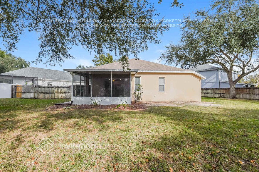 Building Photo - 400 Oak Springs Ct