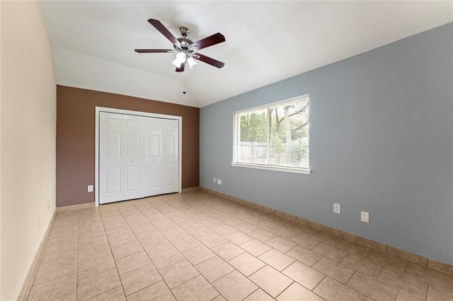 Building Photo - 8518 Barrybrook Ln