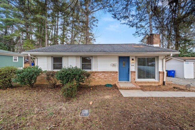 Building Photo - Beautiful Barnes Street Rental Ready early July!