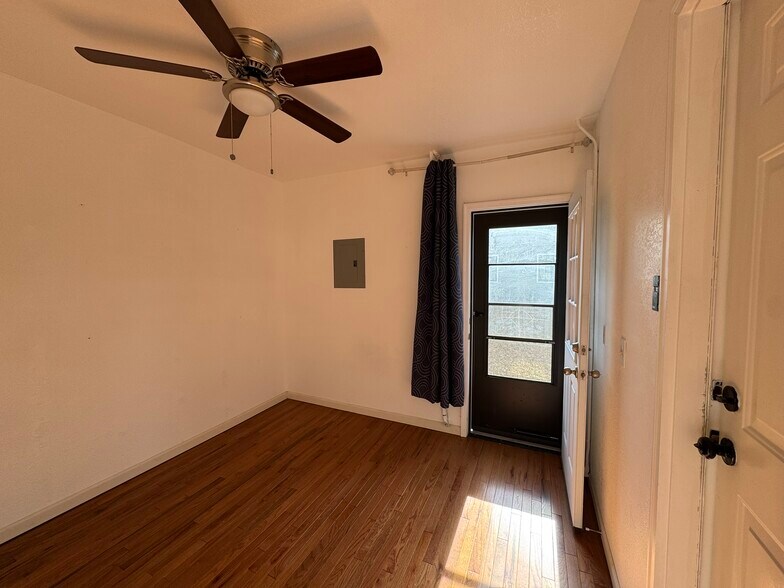 Building Photo - 4295 W 111th Cir