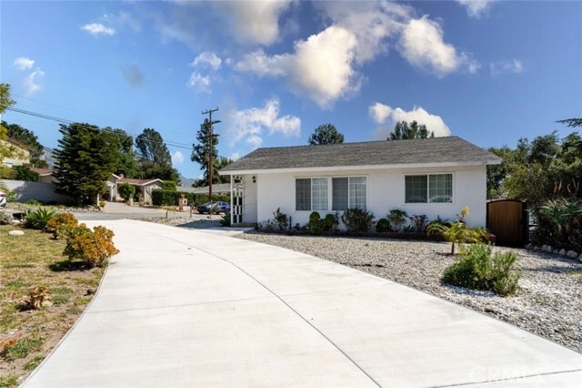 Building Photo - 3960 Mayfield Ave