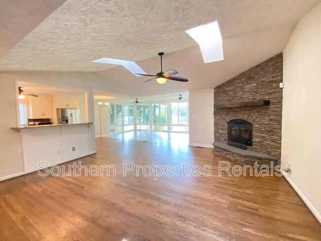 Building Photo - 58 Bermuda Trail