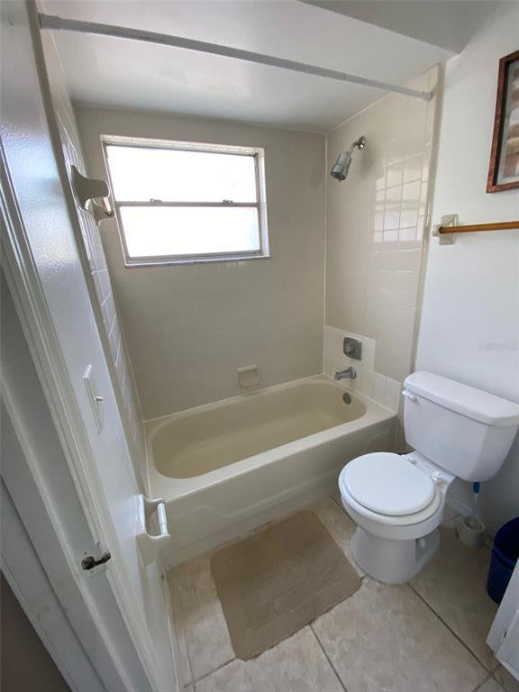 Building Photo - 4160 Pershing Pointe Pl