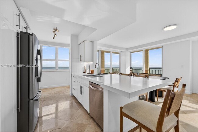 Building Photo - 2080 S Ocean Dr