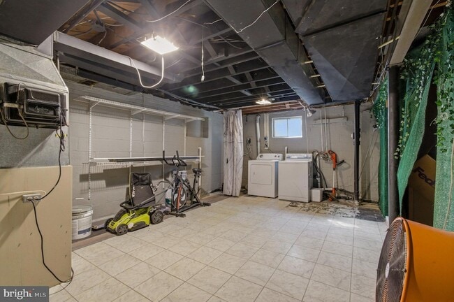 Building Photo - 4402 23rd Pkwy