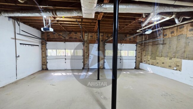 Building Photo - 103 Westland Ct