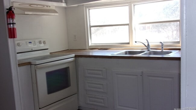 Building Photo - 1215 Buckskin Pass