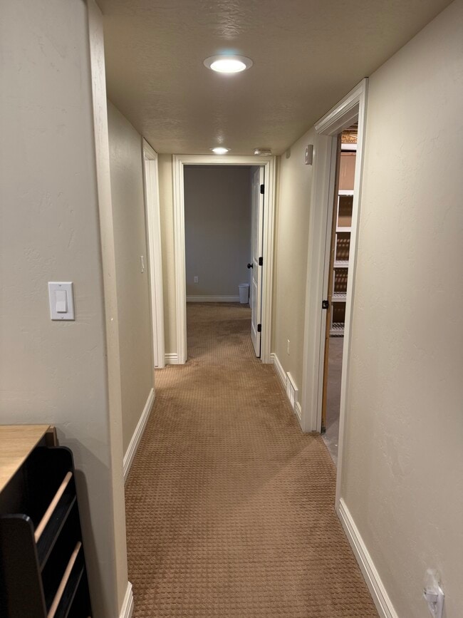 Building Photo - 1213 St Joseph St